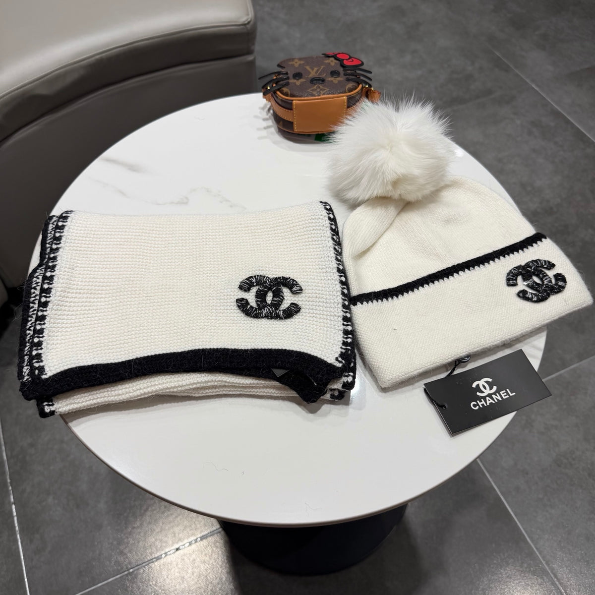 China Replica Chanel Scarf 54usd Only