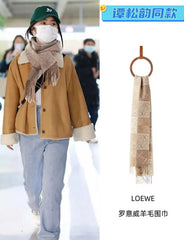 China Replica Loewe Scarf 40usd Only