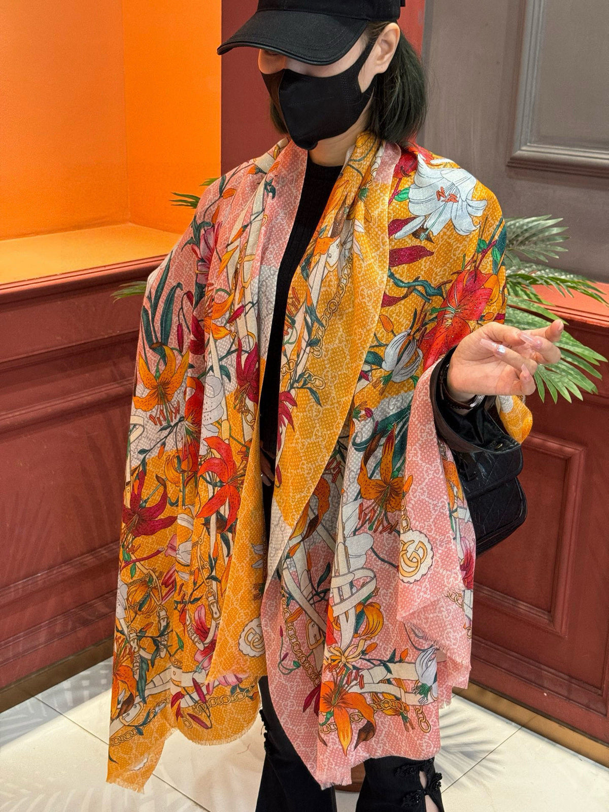China Replica Gucci Scarf 78usd Only
