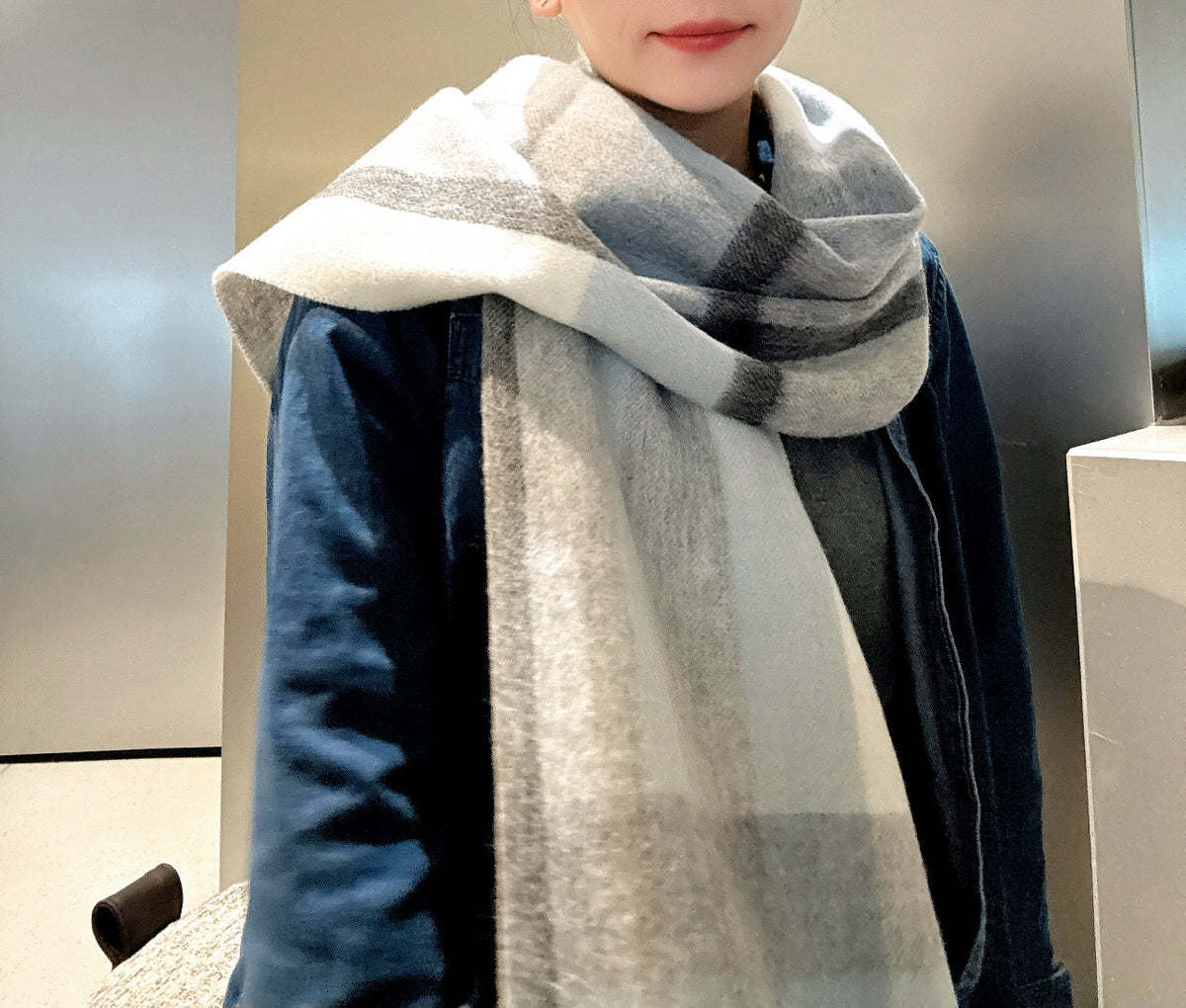China Replica Gucci Scarf 44usd Only