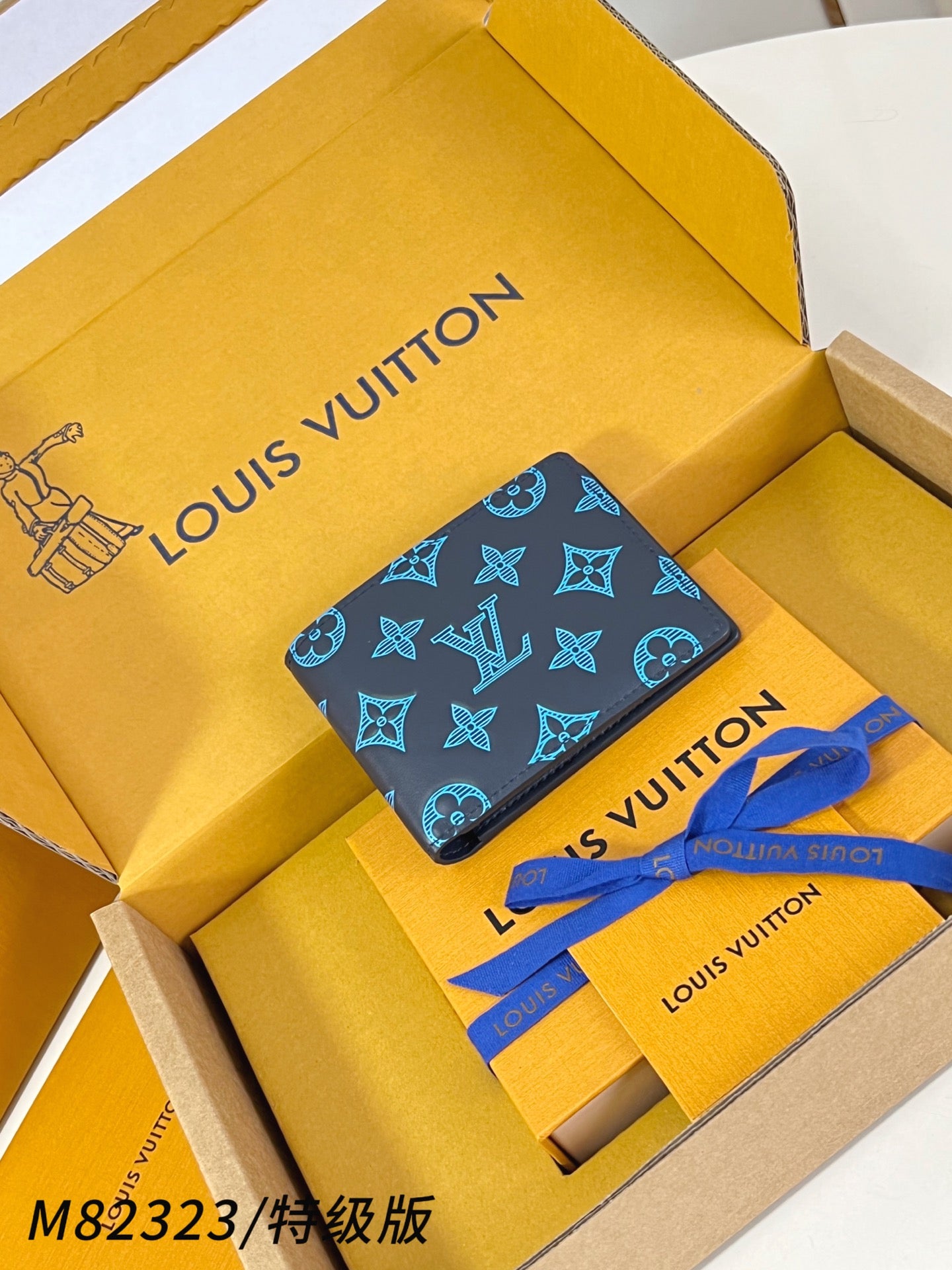 China Replica LV Handbags 66usd Only