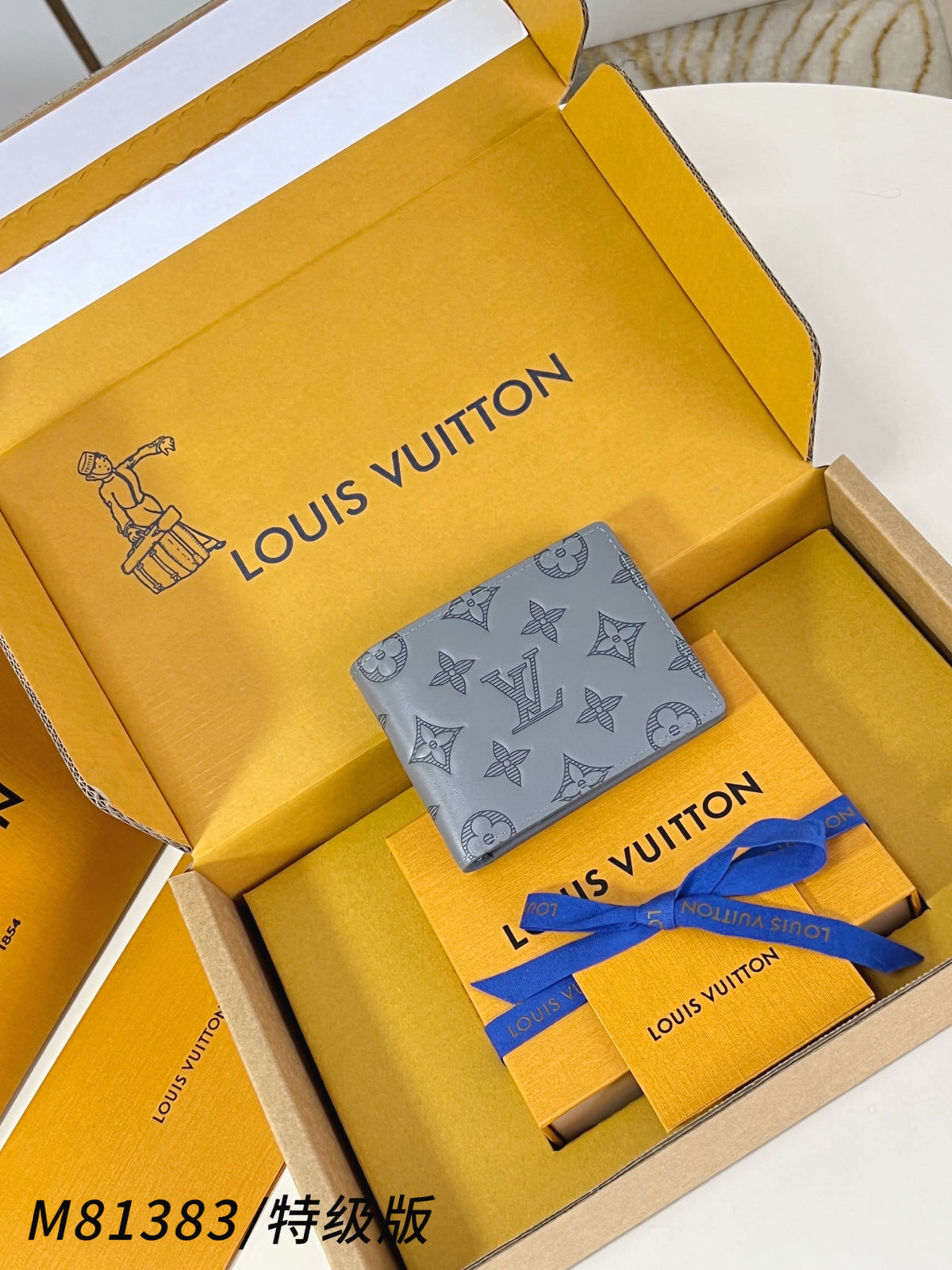 China Replica LV Handbags 66usd Only