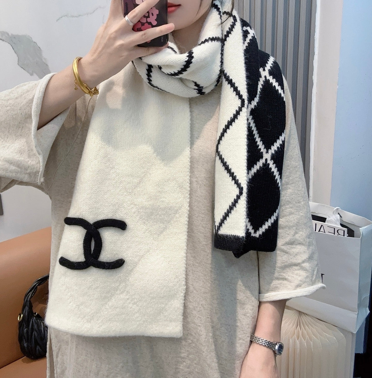 China Replica Chanel Scarf 94usd Only
