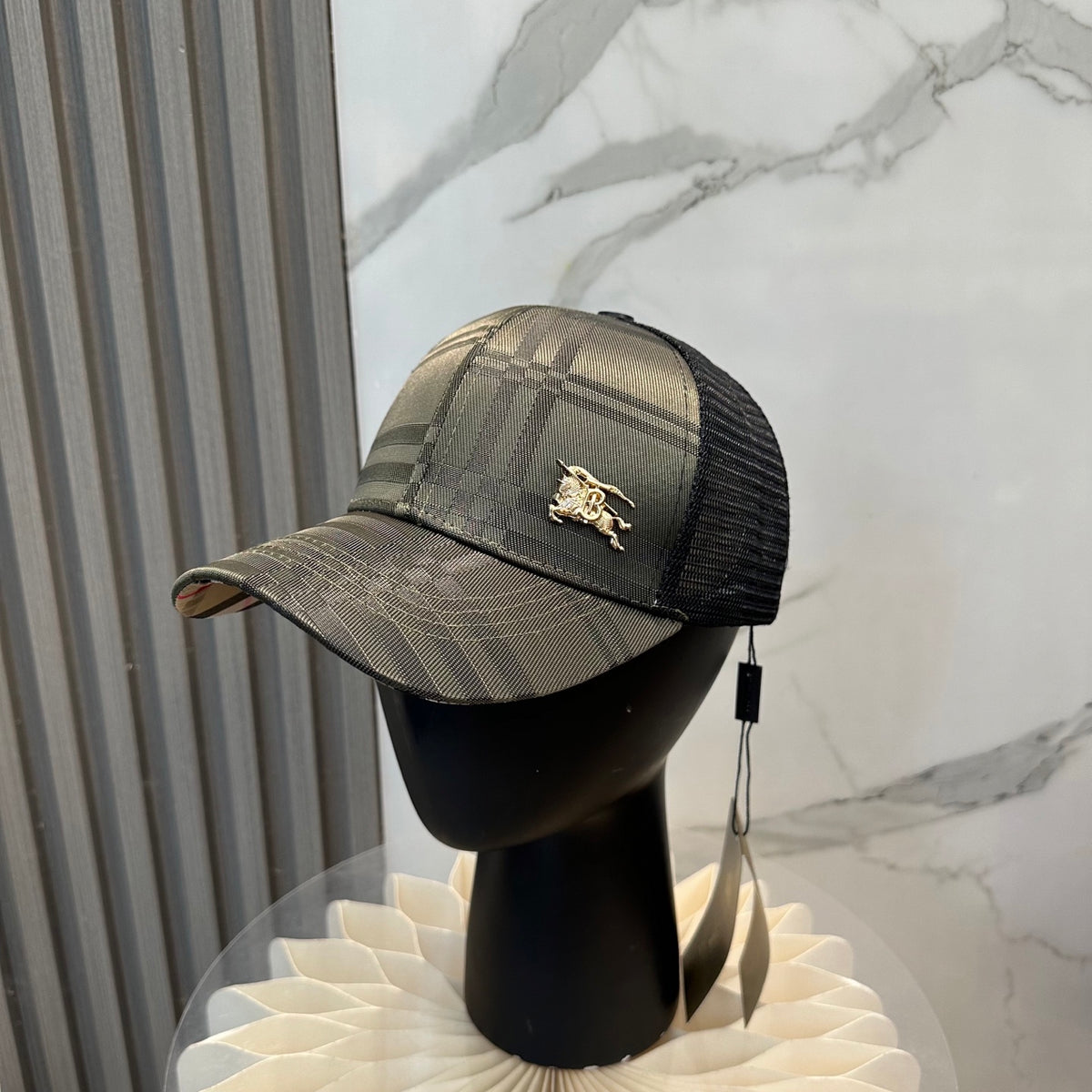 China Replica Burberry Hats 20usd Only