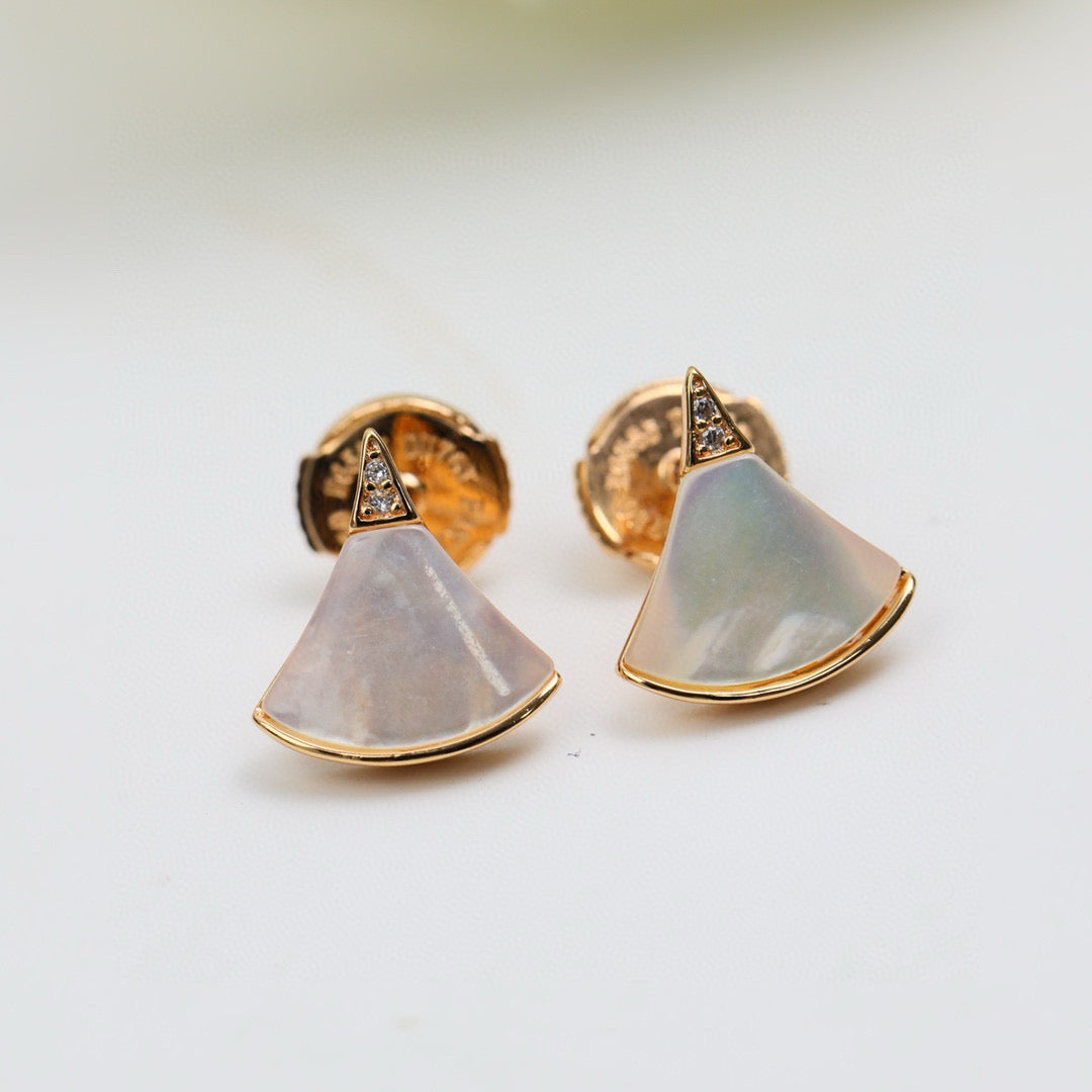 China Replica Bvlgari Earrings 30usd Only