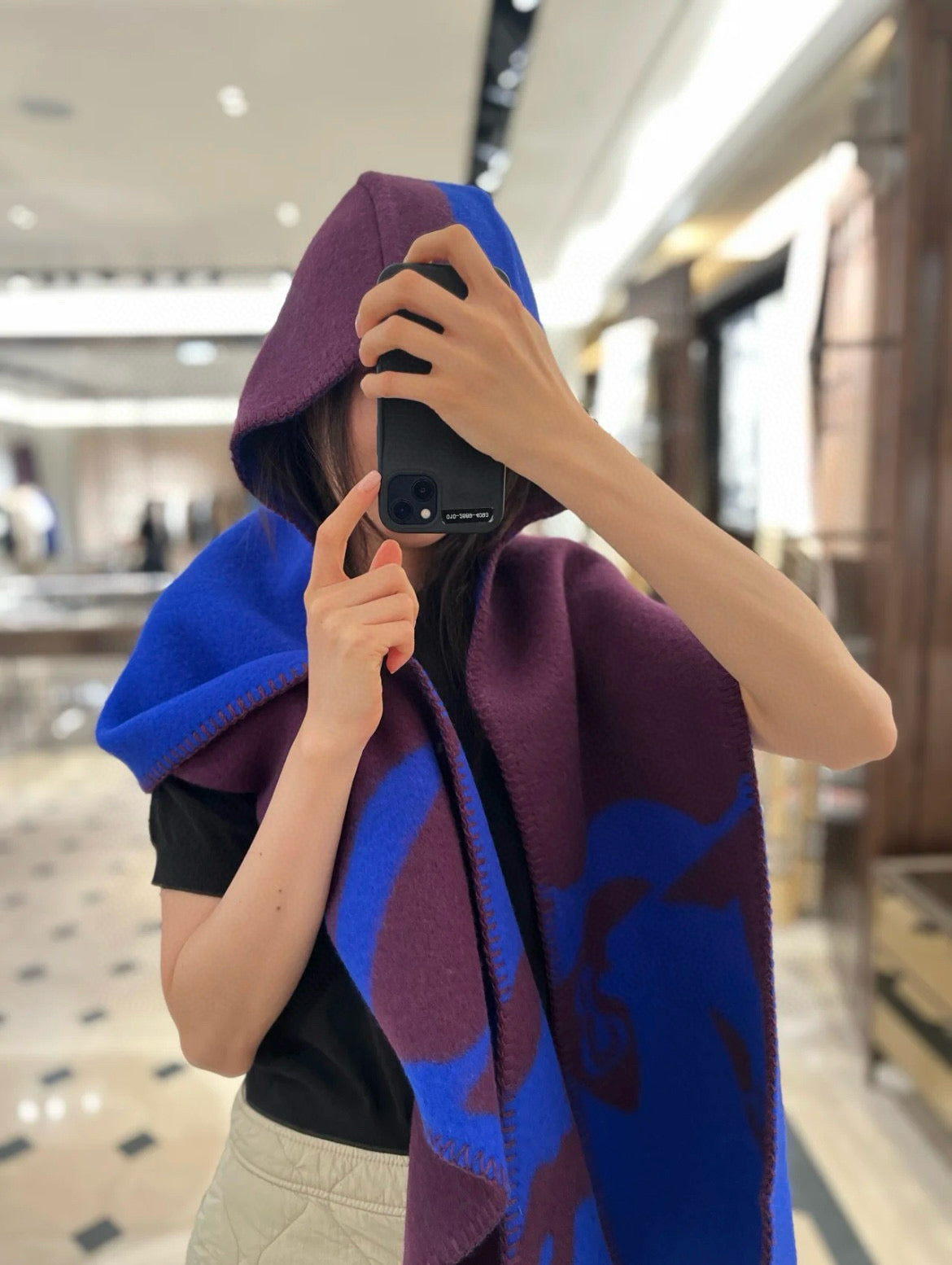 China Replica Burberry Scarf 82usd Only