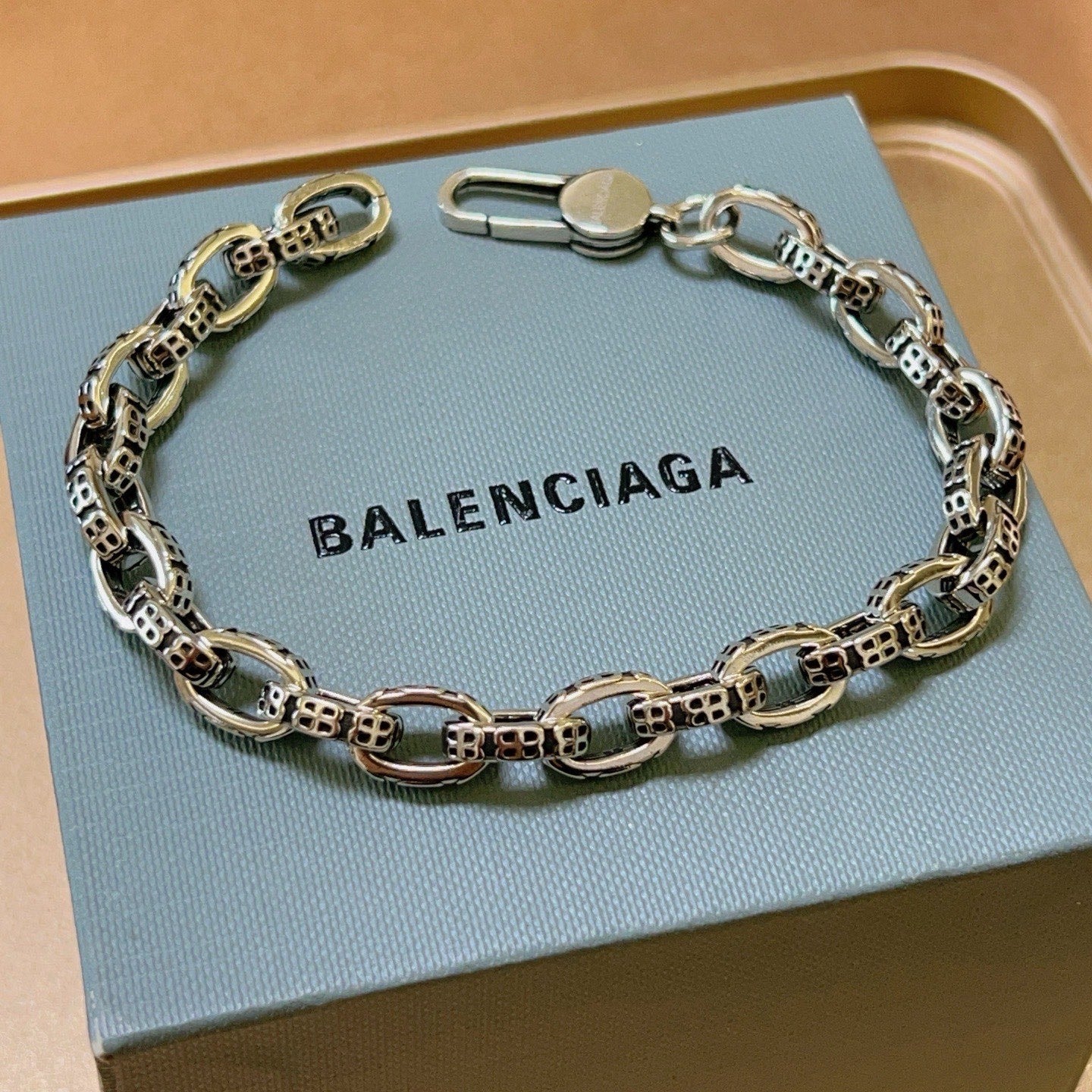 China Replica Balenciaga Bracelets 42usd Only