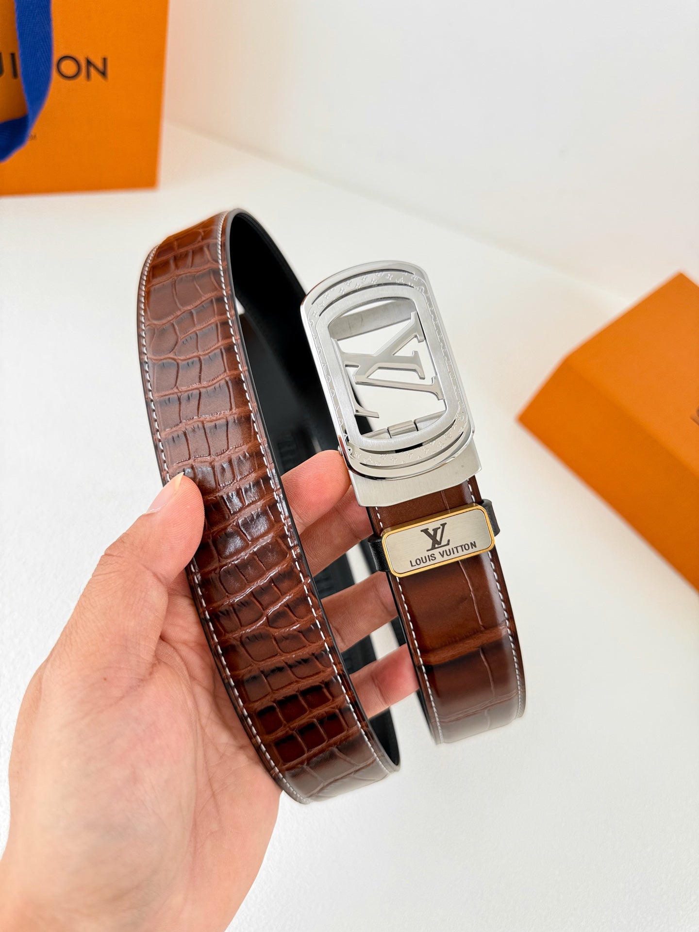 China Replica LV Belts 56usd Only