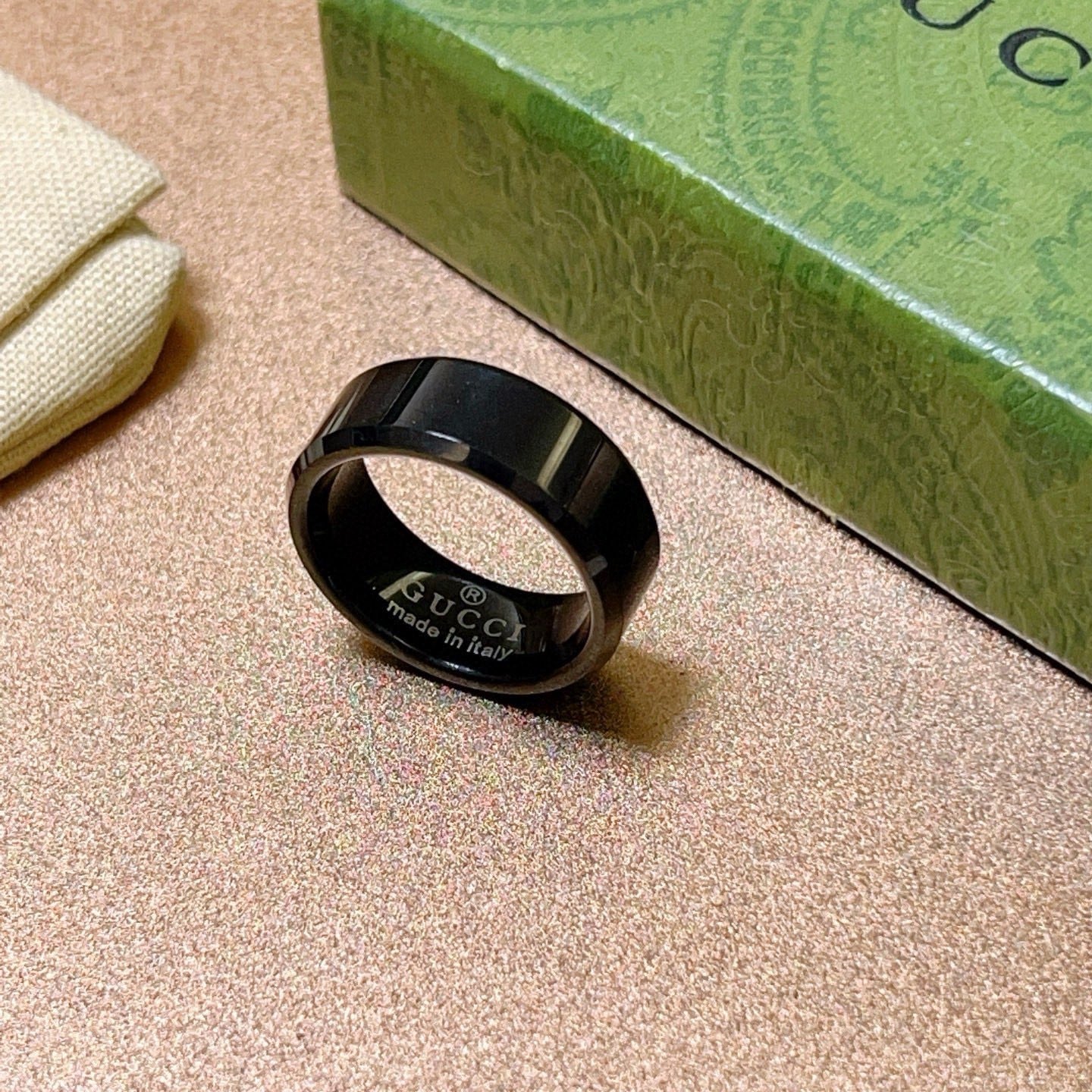 China Replica Gucci Rings 38usd Only