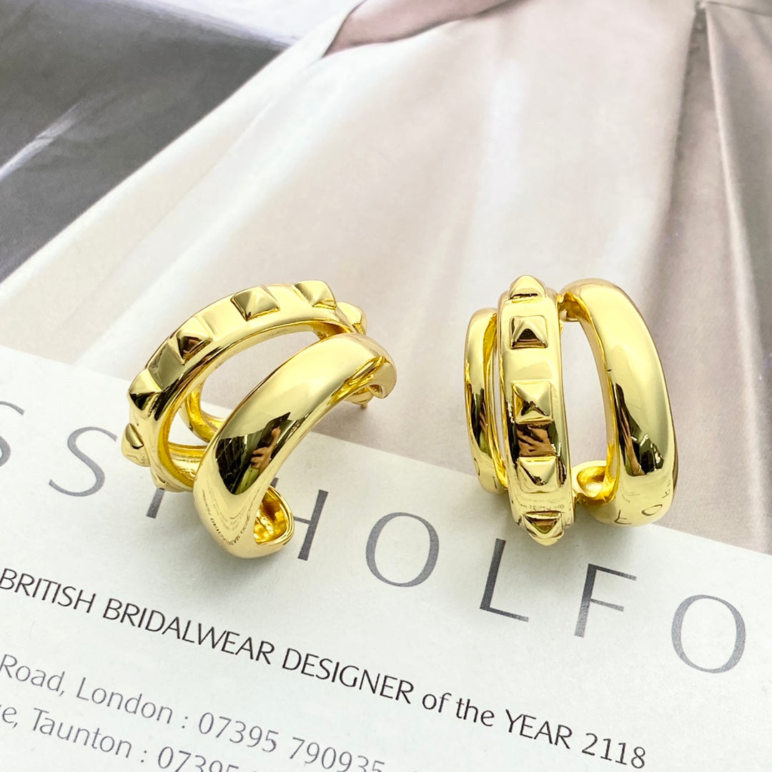 China Replica Valentino Earrings 30usd Only