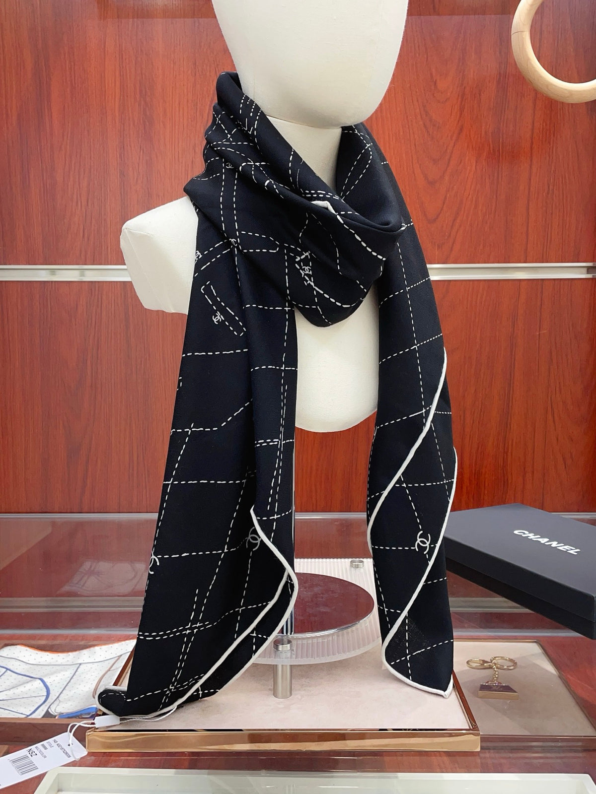 China Replica Chanel Scarf 82usd Only
