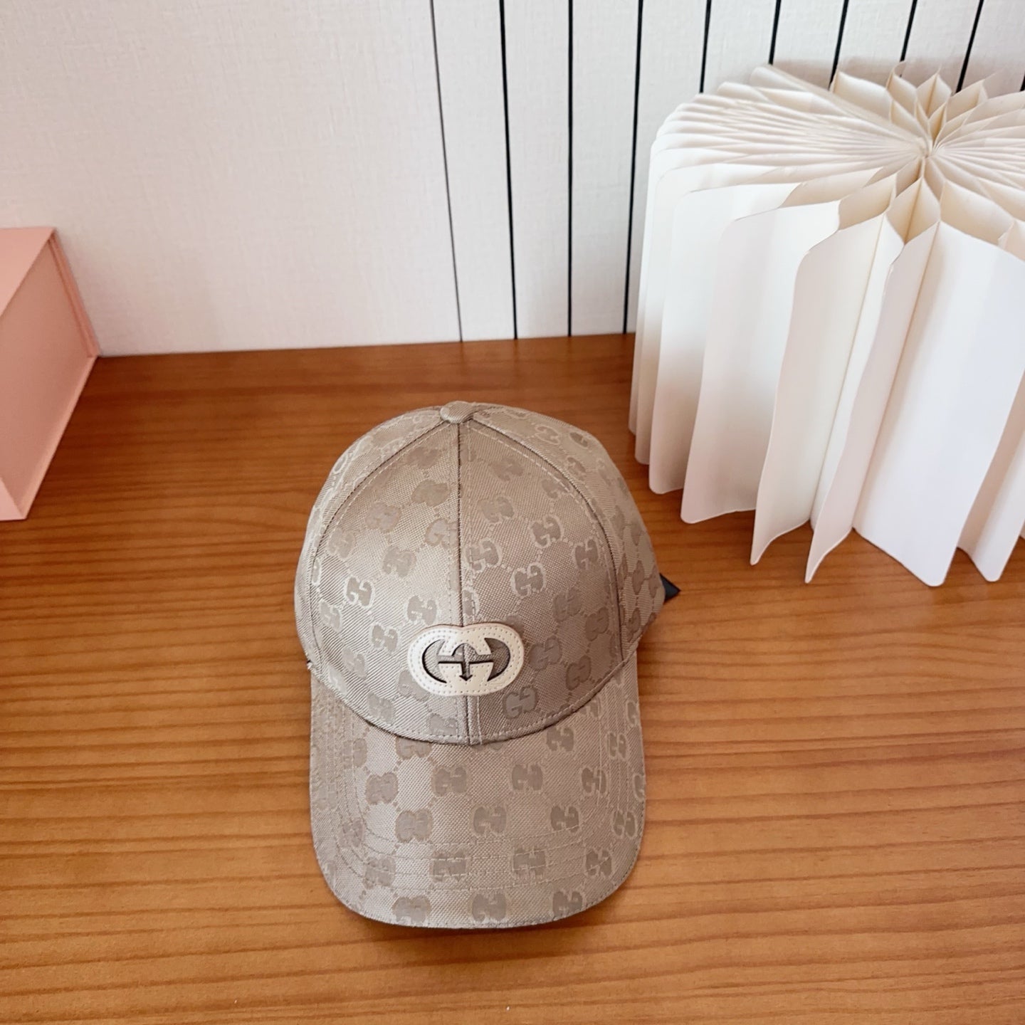 China Replica Gucci Hats 22usd Only