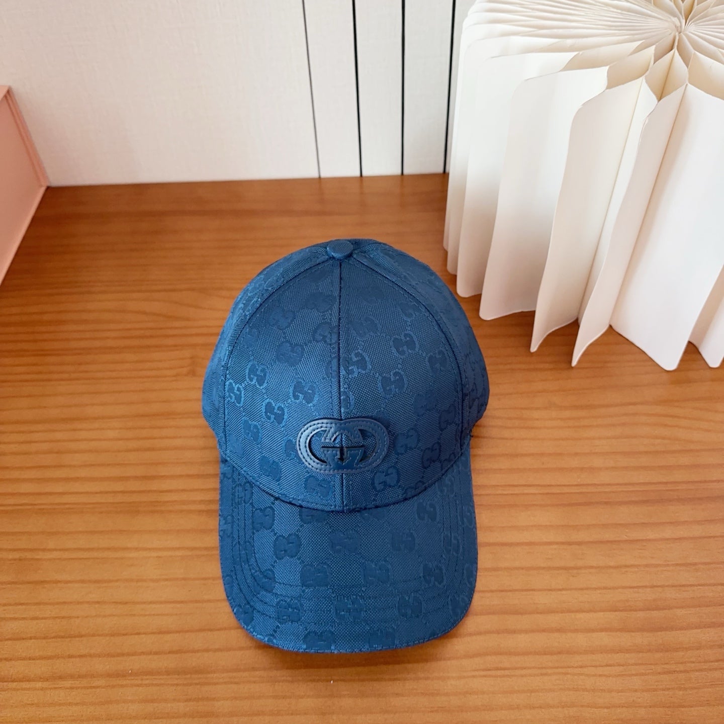 China Replica Gucci Hats 22usd Only