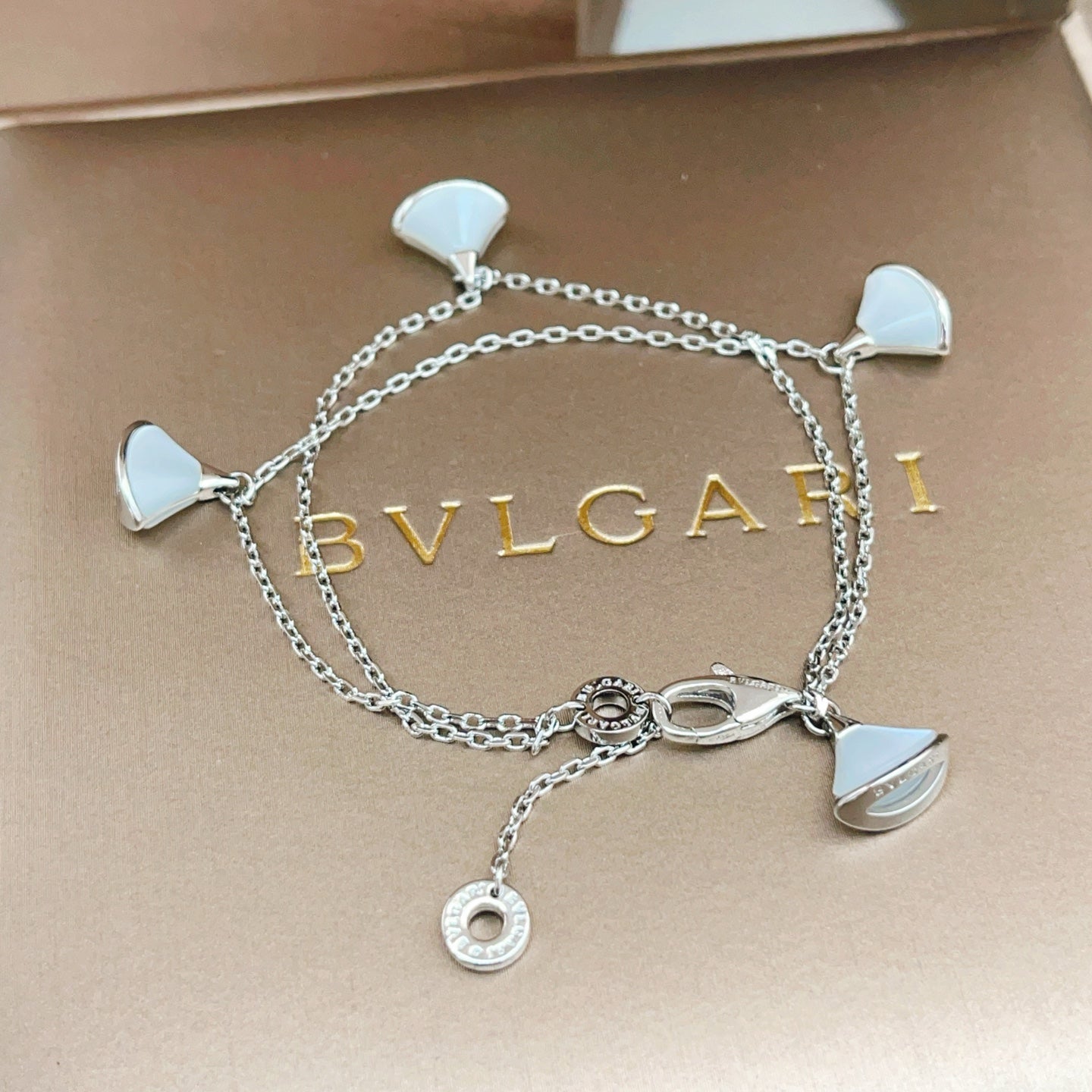 China Replica Gucci Bracelets 30usd Only