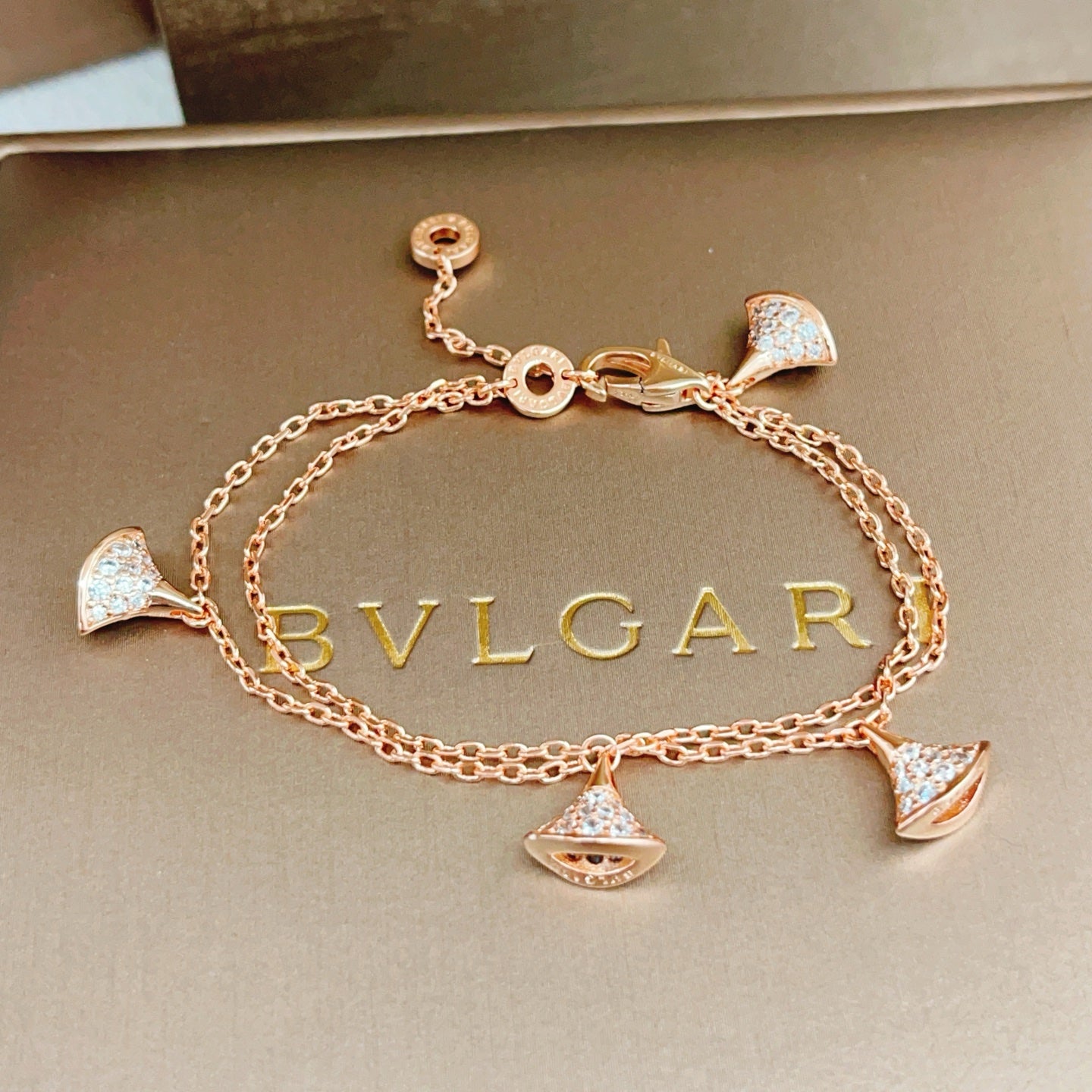 China Replica Bvlgari Bracelets 32usd Only