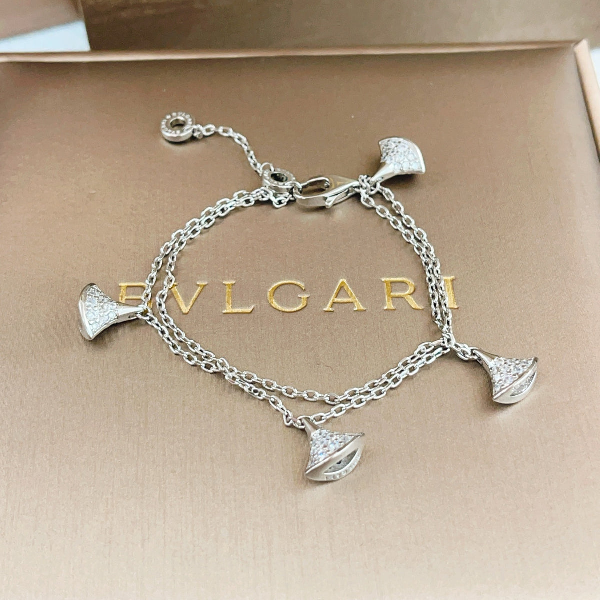 China Replica Bvlgari Bracelets 32usd Only