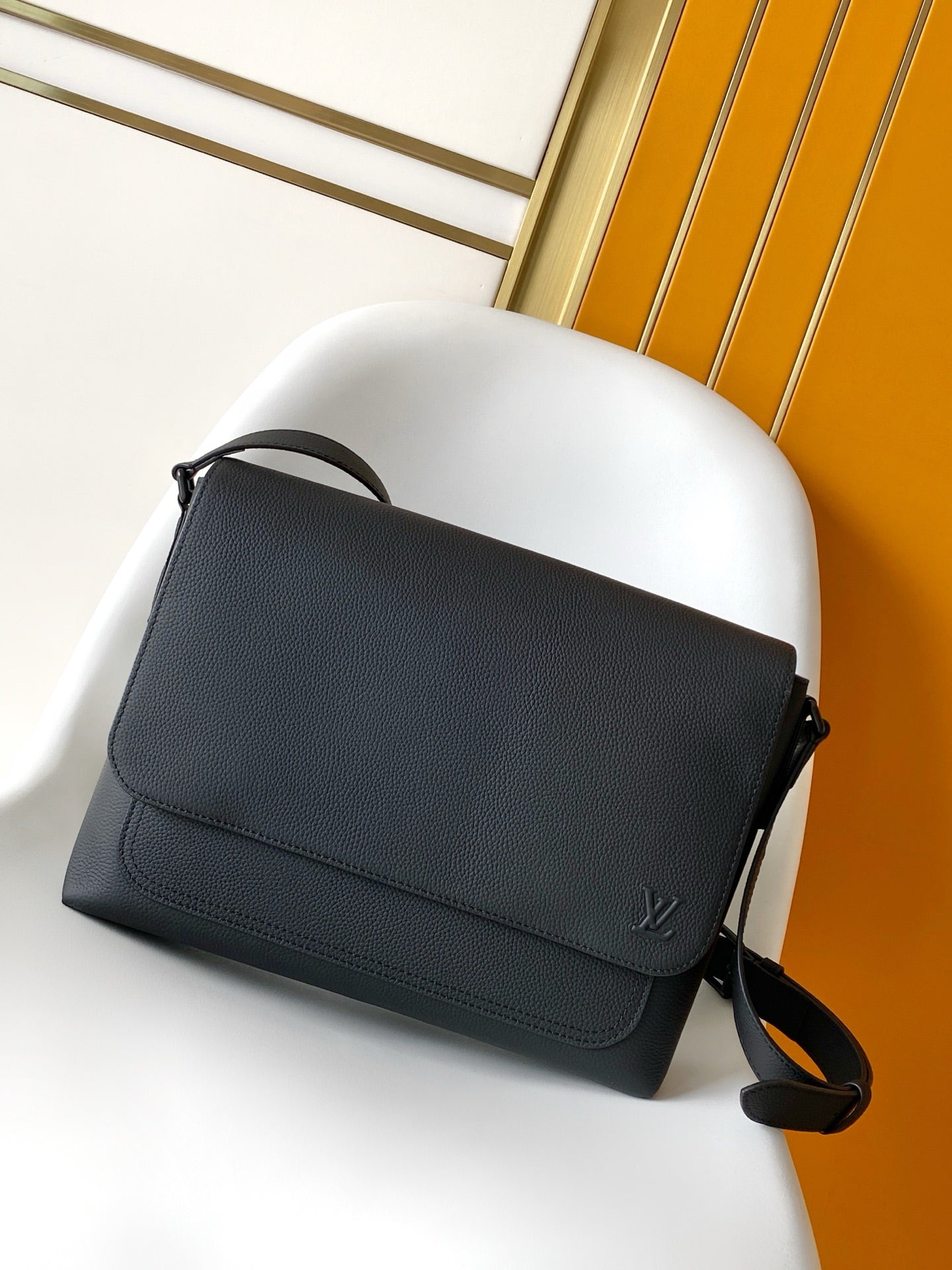China Replica LV Handbags 150usd Only
