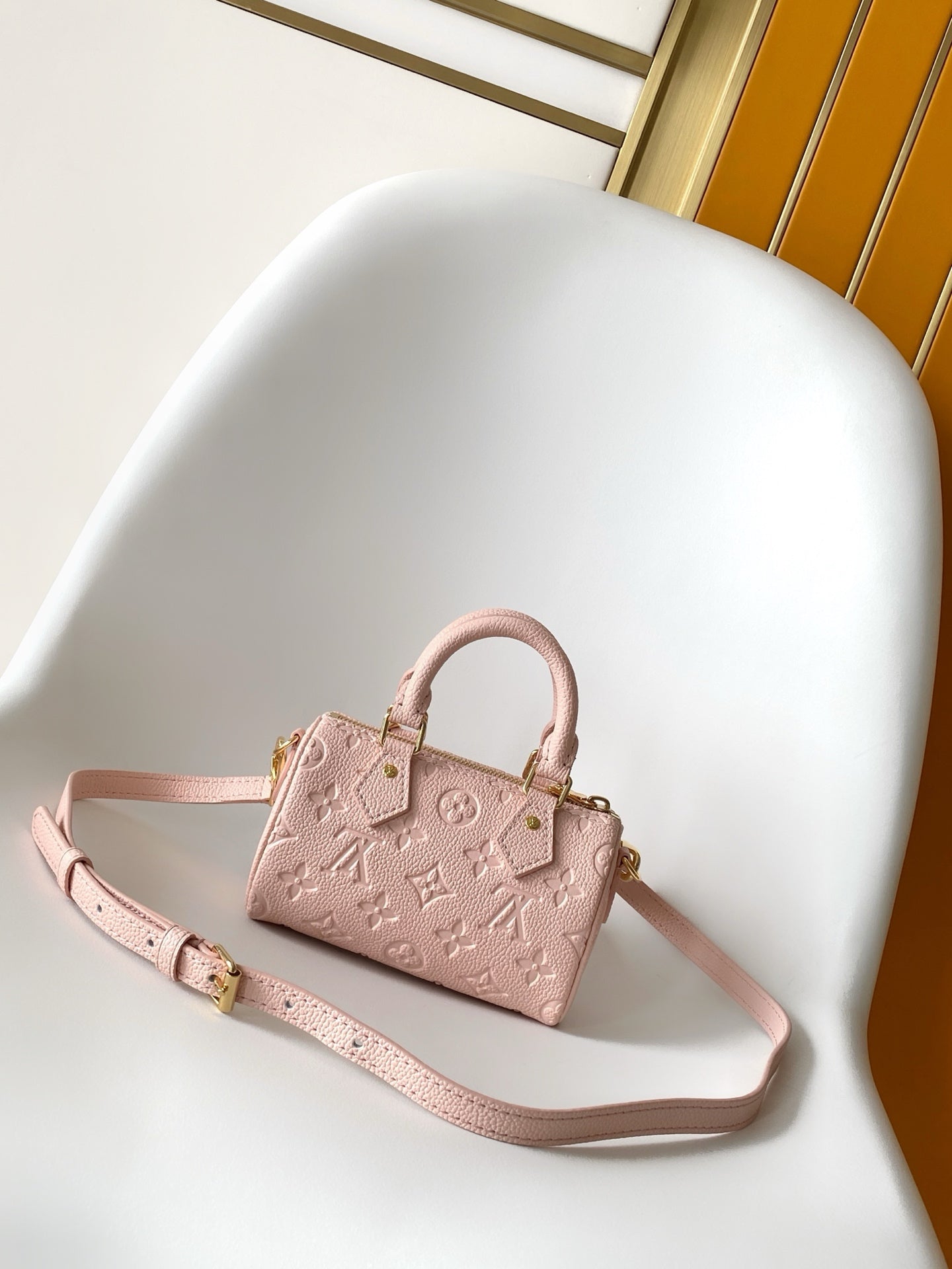 China Replica LV Handbags 123usd Only