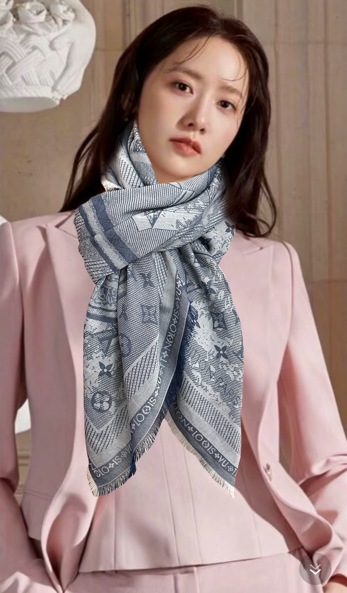 China Replica LV Scarf 64usd Only
