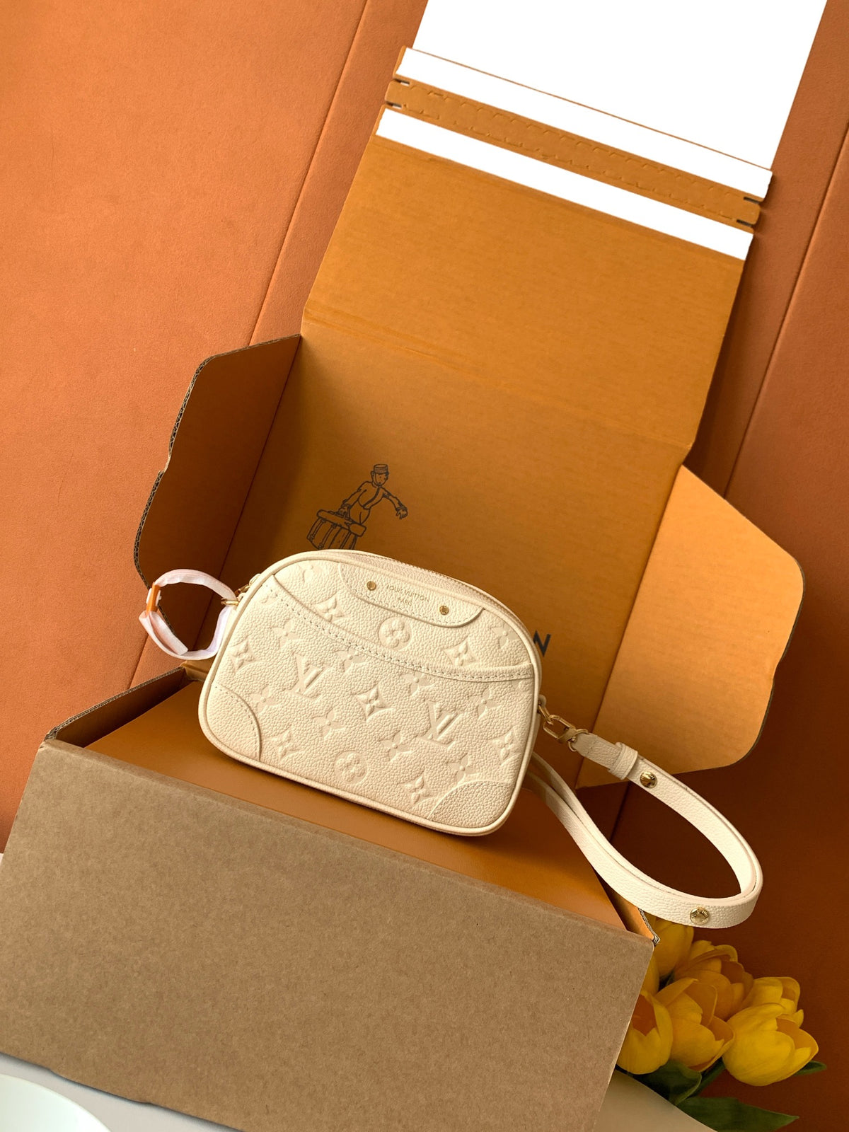 China Replica LV Handbags 174usd Only