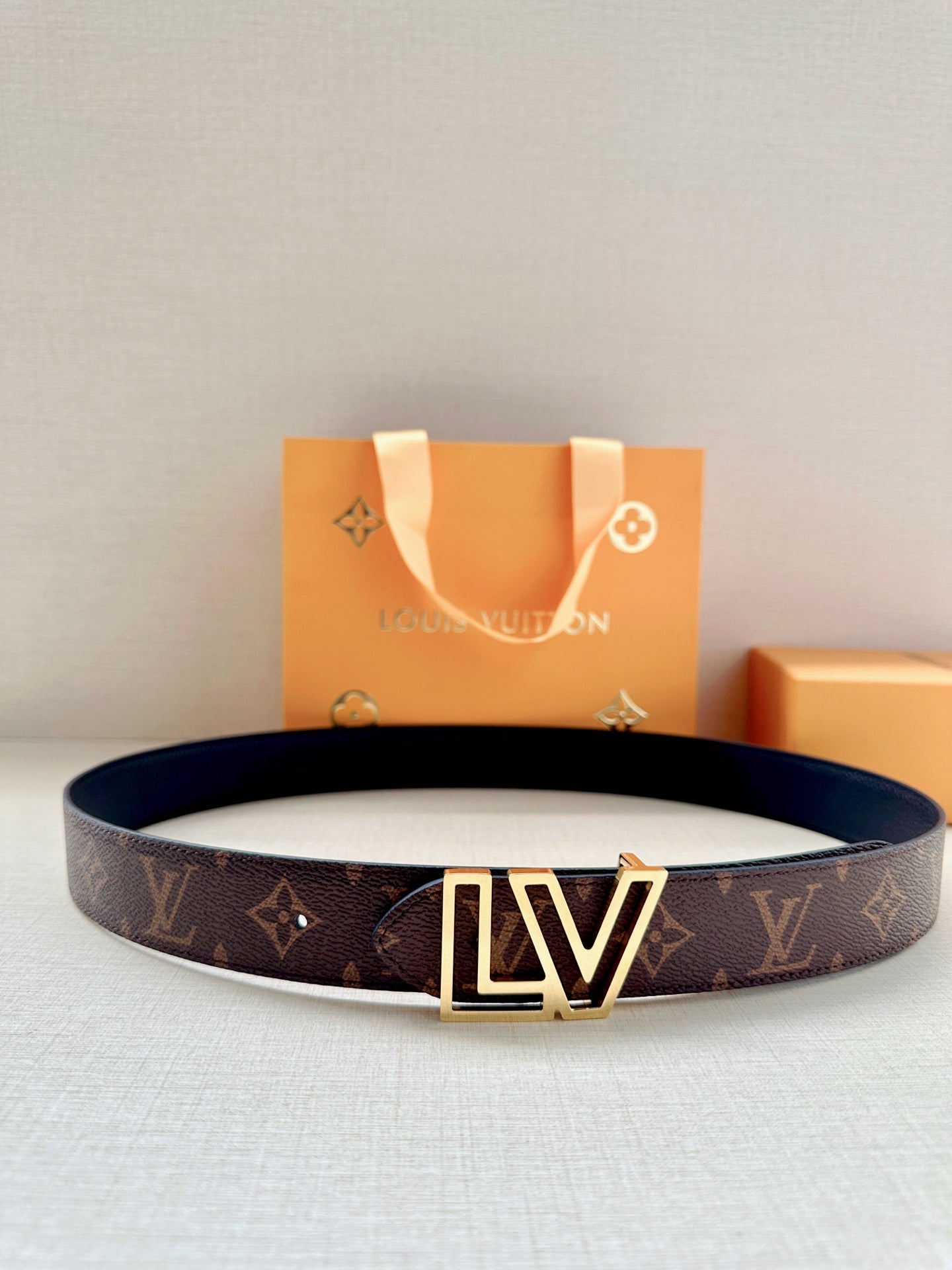 China Replica LV Belts 49usd Only