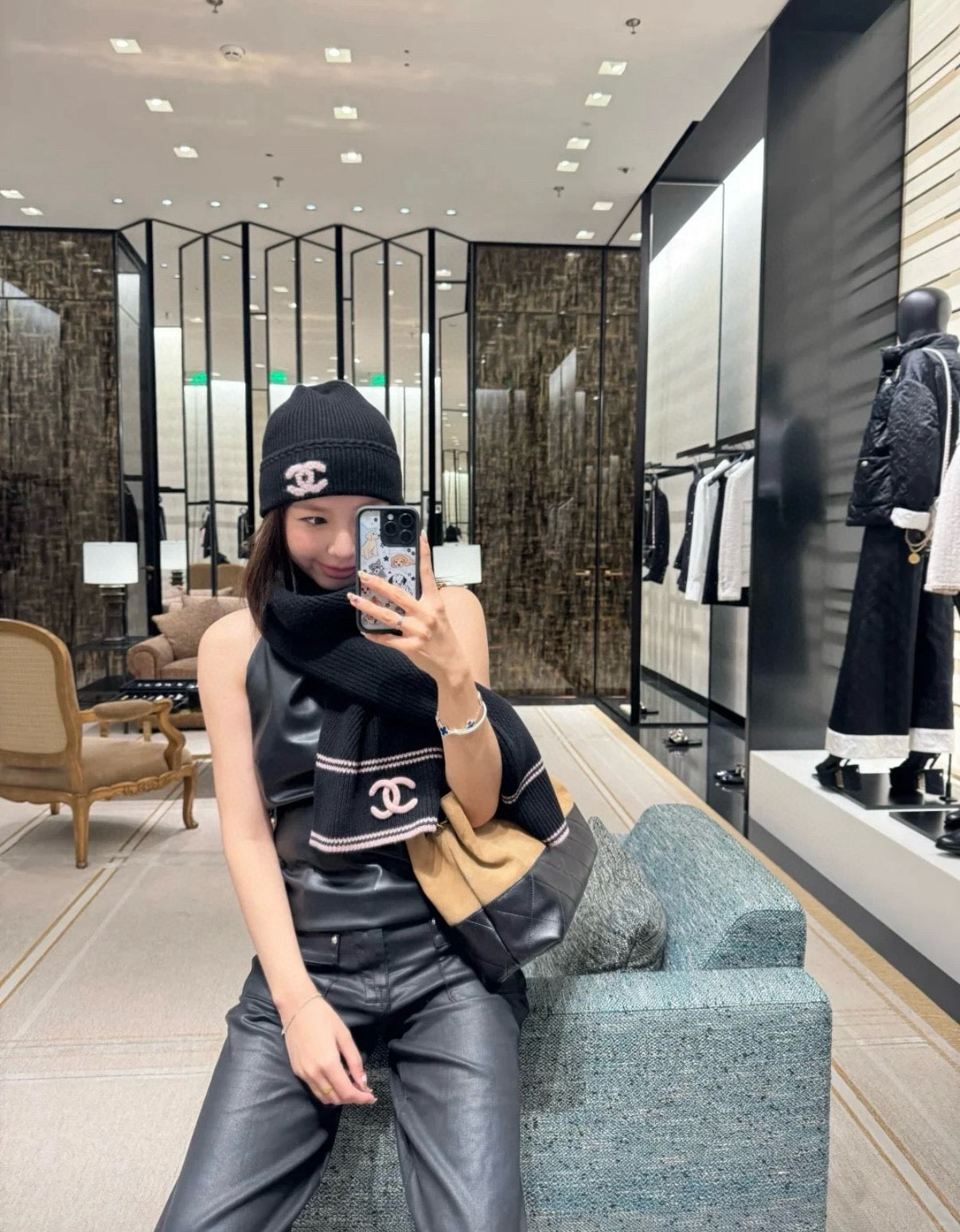 China Replica Chanel Scarf 70usd Only