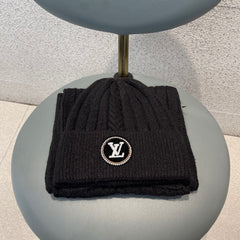 China Replica LV Scarf 58usd Only