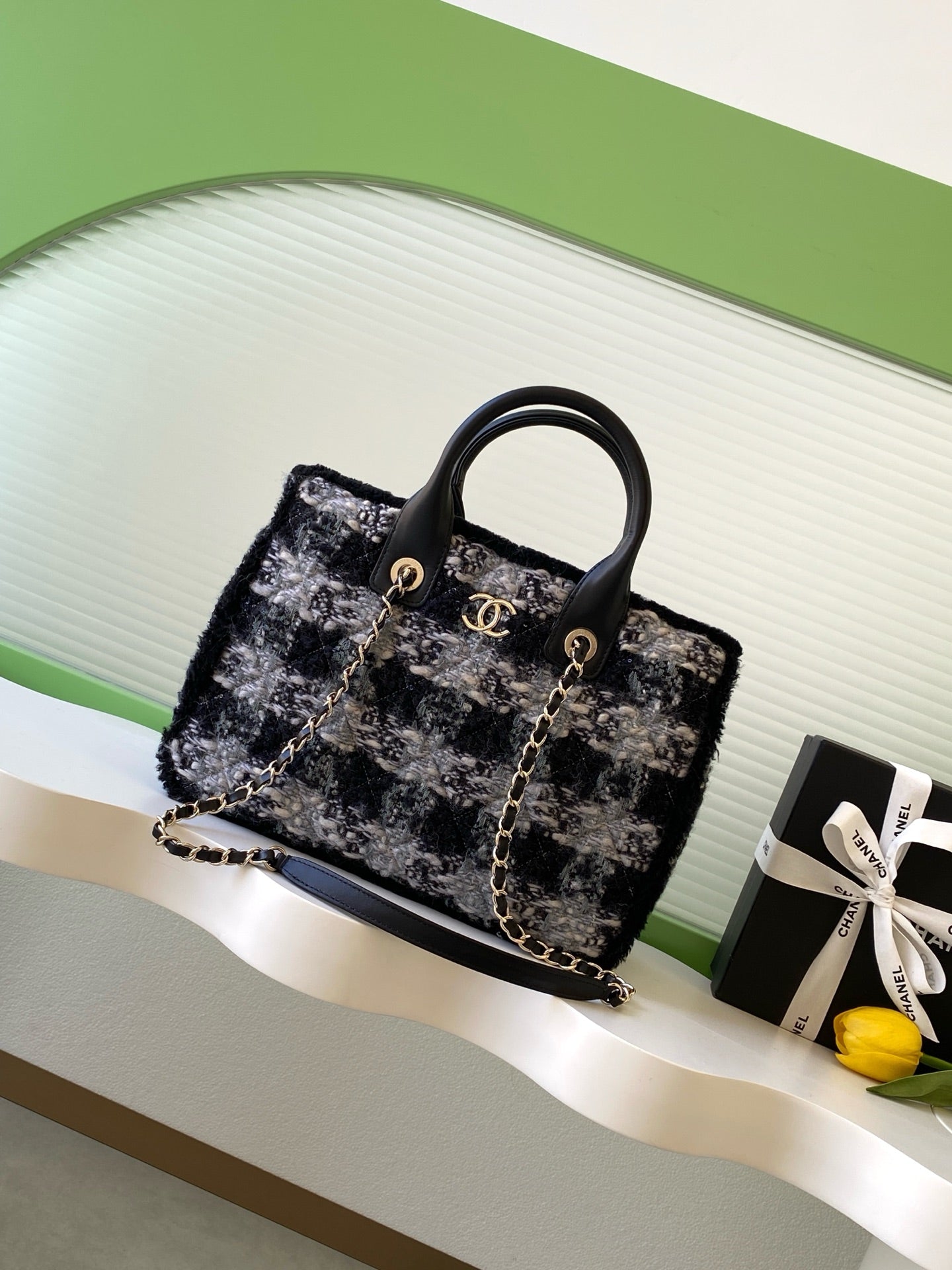 China Replica Chanel Handbags 255usd Only