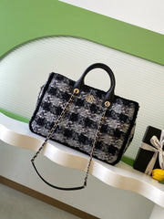 China Replica Chanel Handbags 267usd Only