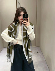 China Replica Loewe Scarf 42usd Only
