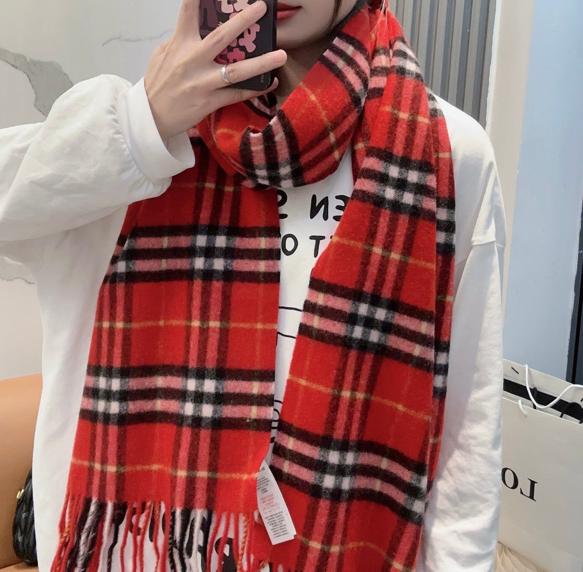 China Replica Burberry Scarf 72usd Only