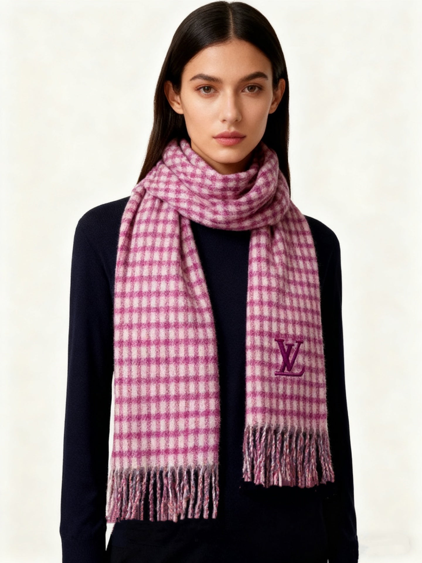 China Replica LV Scarf 42usd Only