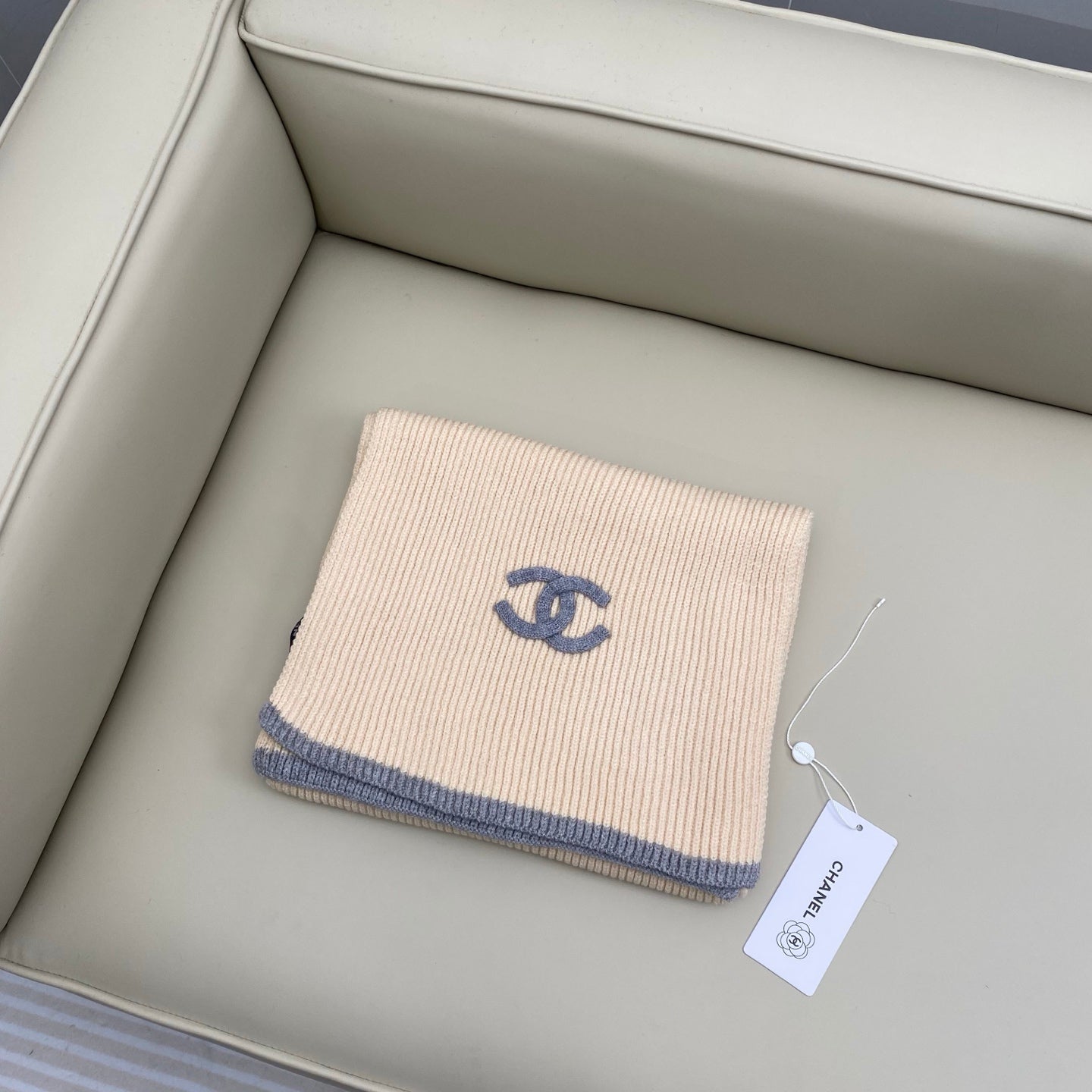 China Replica Chanel Scarf 58usd Only