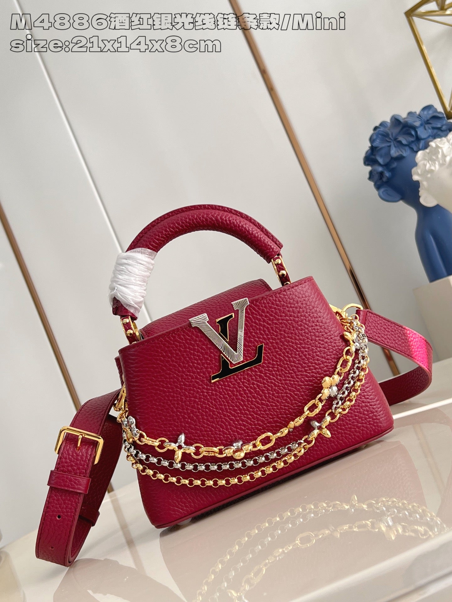 China Replica LV Handbags 324usd Only