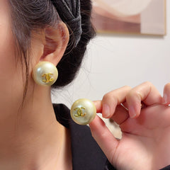 China Replica Chanel Earrings 40usd Only