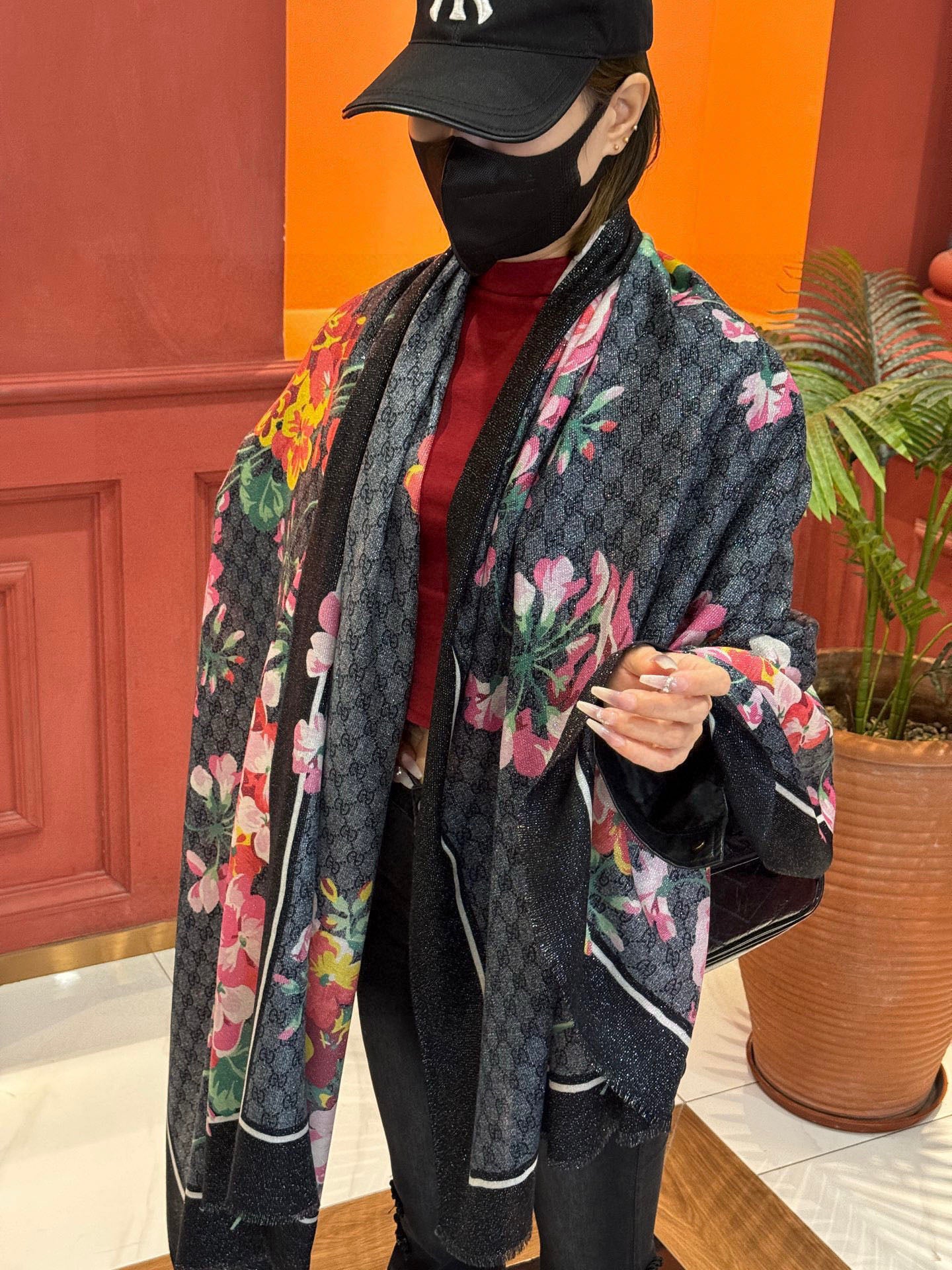 China Replica Gucci Scarf 78usd Only