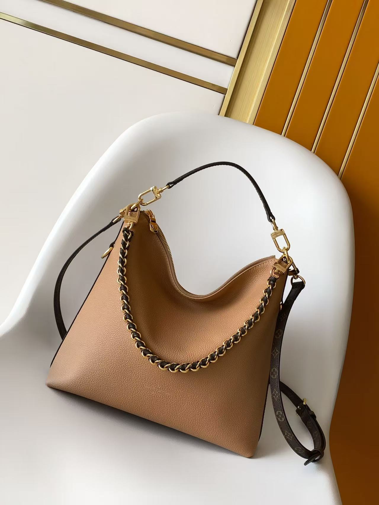 China Replica LV Handbags 153usd Only