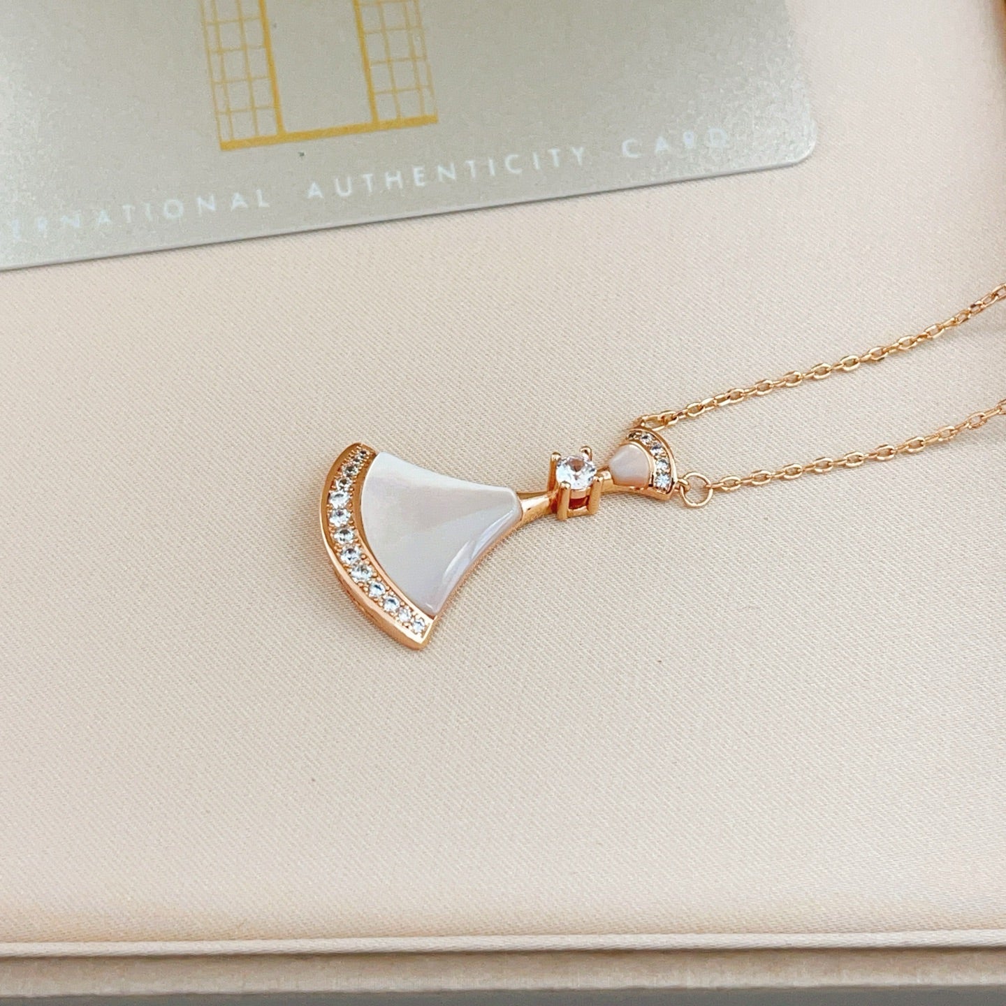 China Replica Bvlgari Necklaces 39usd Only