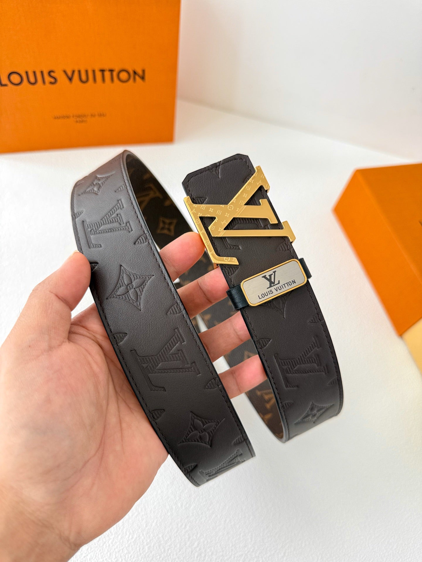 China Replica LV Belts 49usd Only
