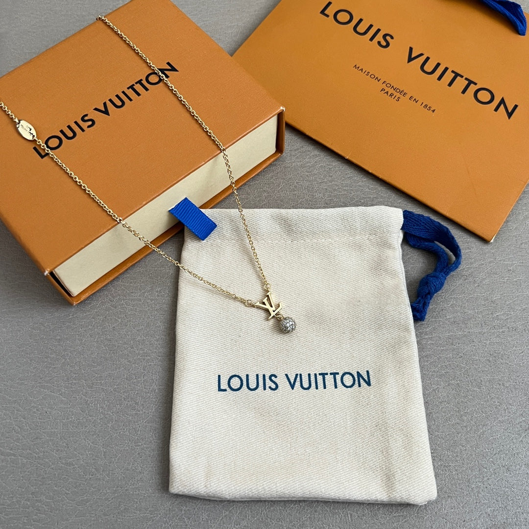 China Replica LV Necklaces 45usd Only