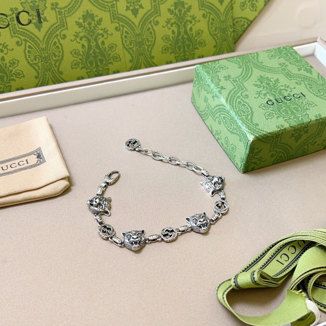 China Replica Gucci Bracelets 40usd Only