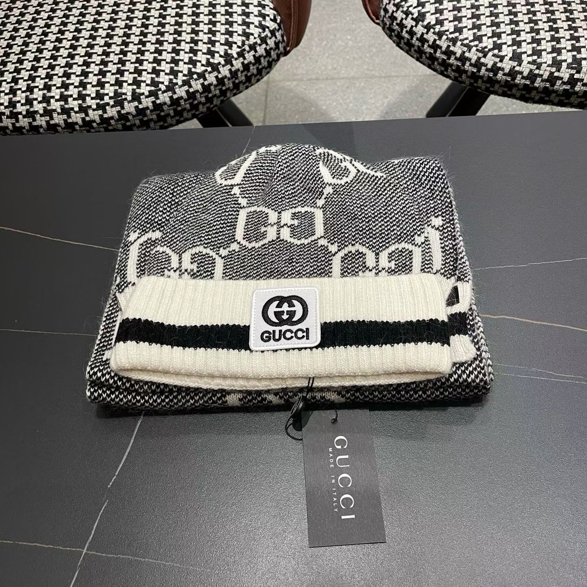 China Replica Gucci Scarf 66usd Only