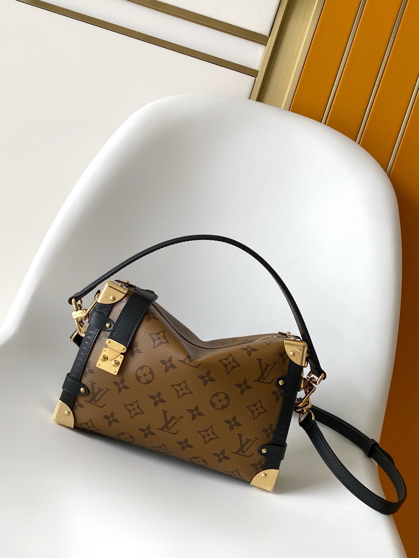 China Replica LV Handbags 147usd Only