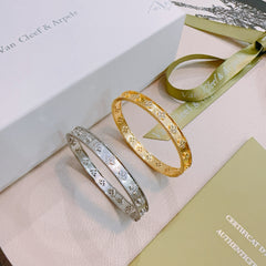 China Replica Van Cleef Arpels Bracelets 40usd Only