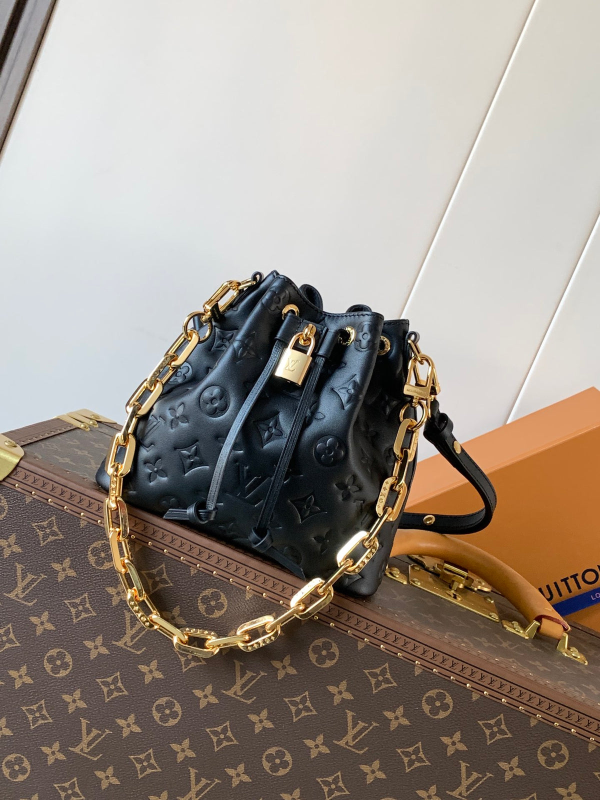 China Replica LV Handbags 159usd Only