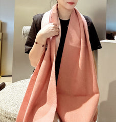 China Replica Loewe Scarf 44usd Only