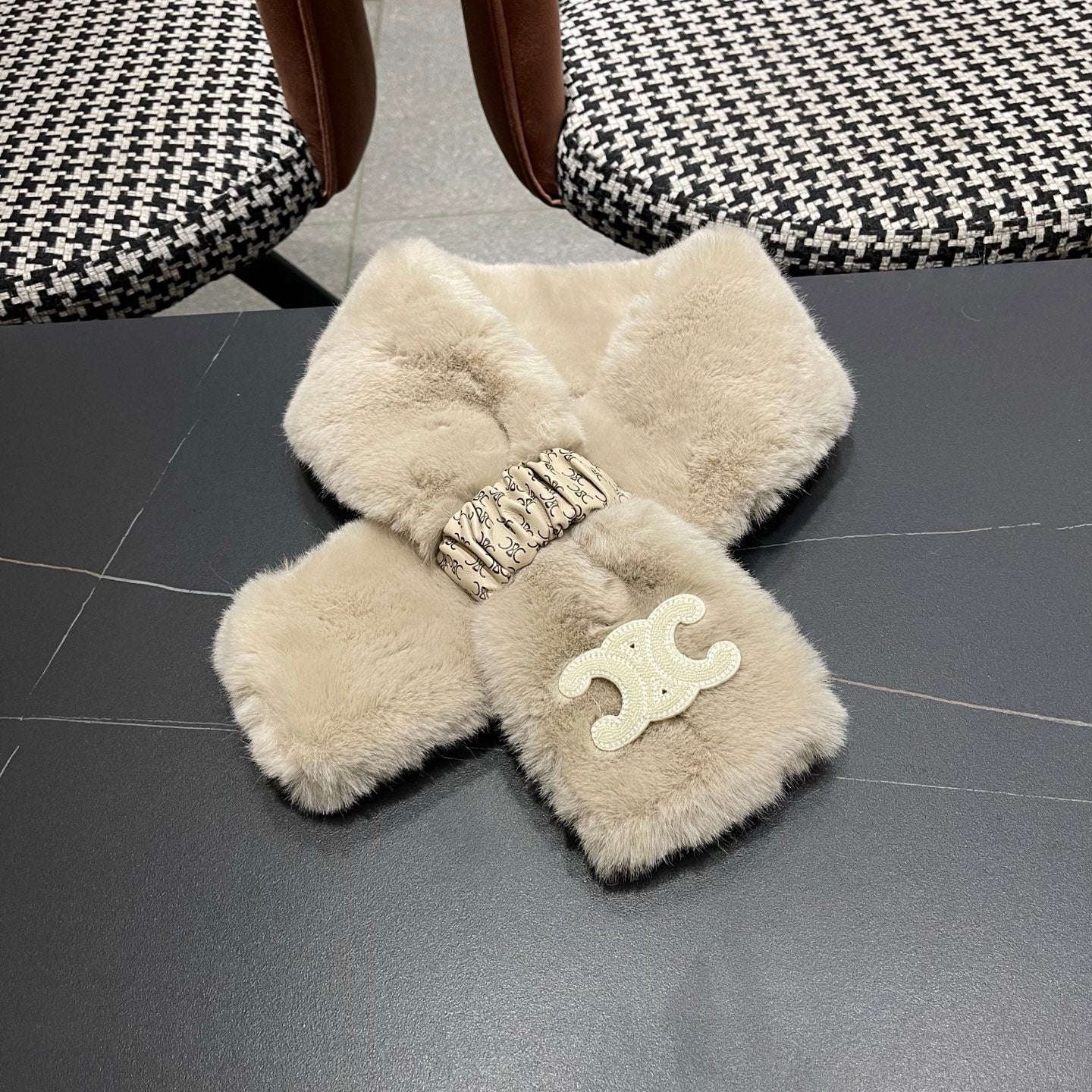 China Replica Celine Scarf 26usd Only