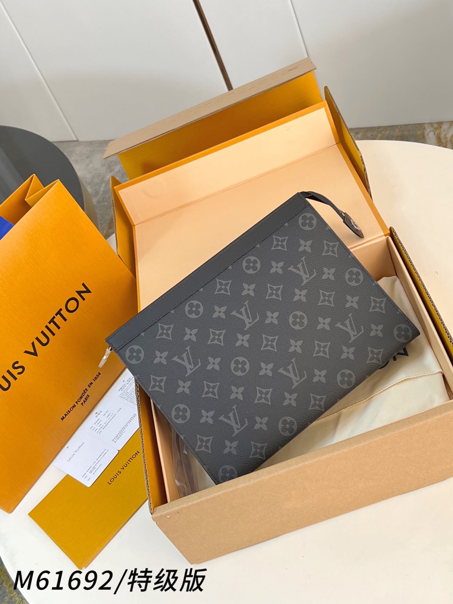 China Replica LV Handbags 120usd Only