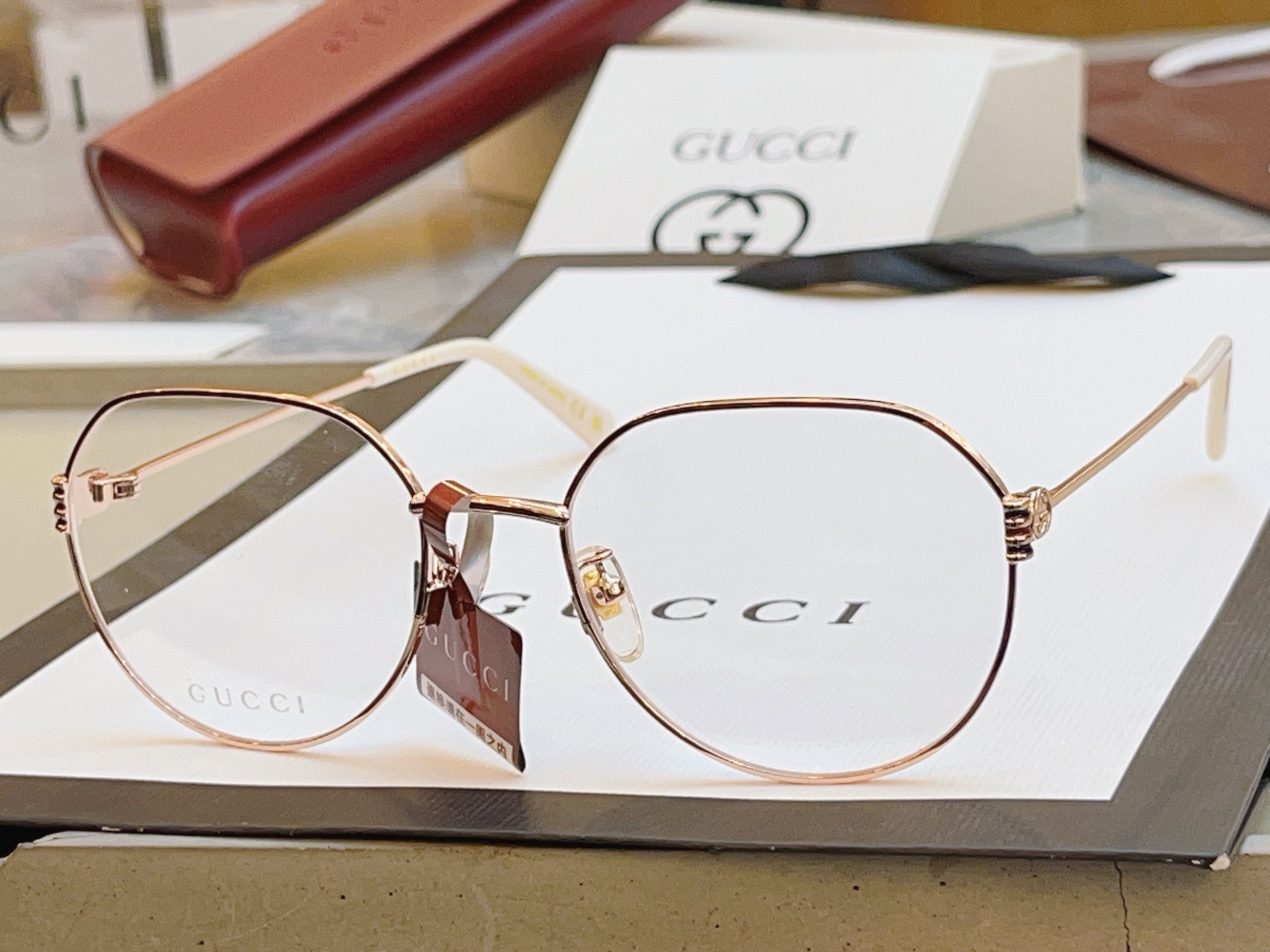 China Replica Gucci Sunglasses 42usd Only
