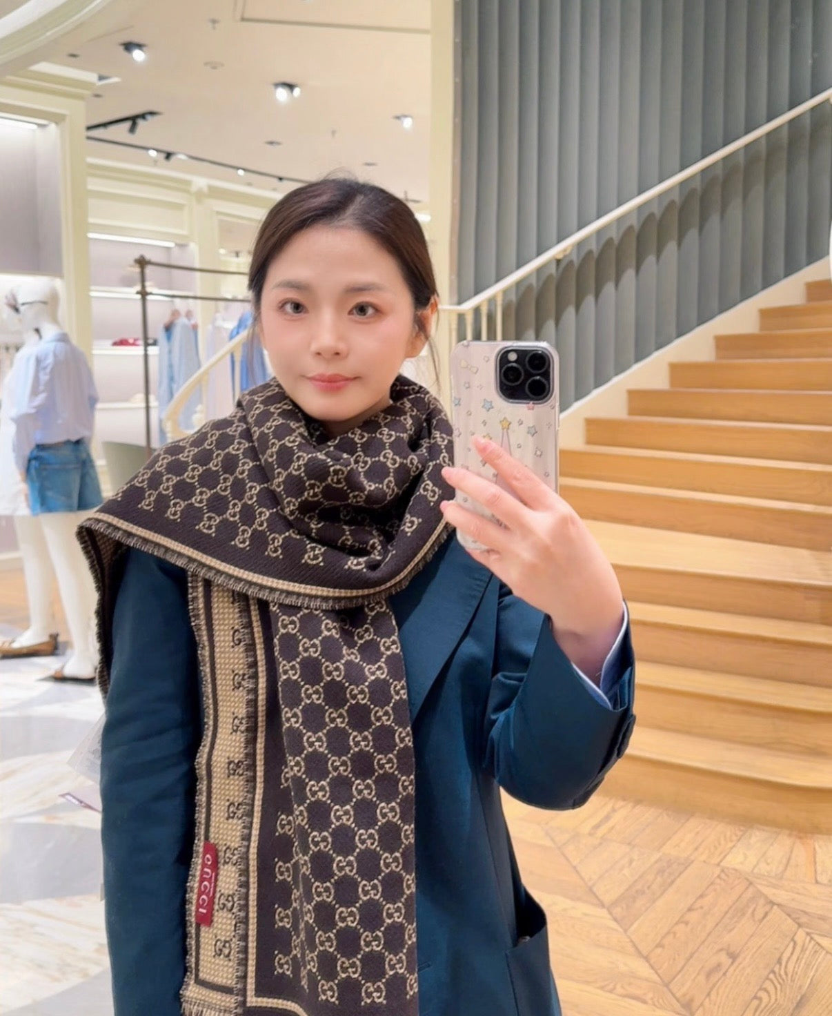 China Replica Gucci Scarf 44usd Only